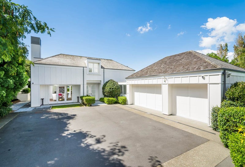 35 View Road, Campbells Bay, Auckland - Carousel 2