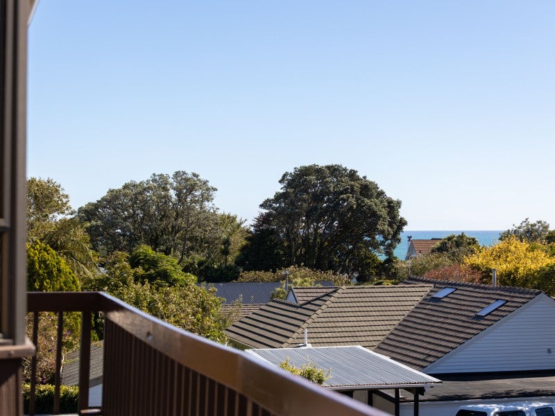 100 Dorset Avenue, Lynmouth, New Plymouth - Carousel 2