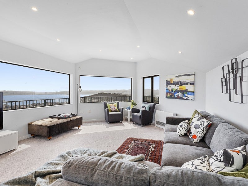 33 Mitchell Street, Brooklyn, Wellington - Carousel 2