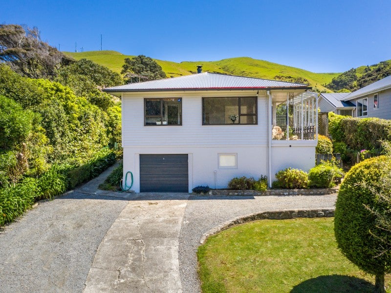 104 Rawhiti Road, Pukerua Bay, Porirua - Carousel 1