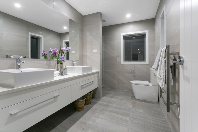 14 Bearing Parade, Long Bay, Auckland - Carousel 21