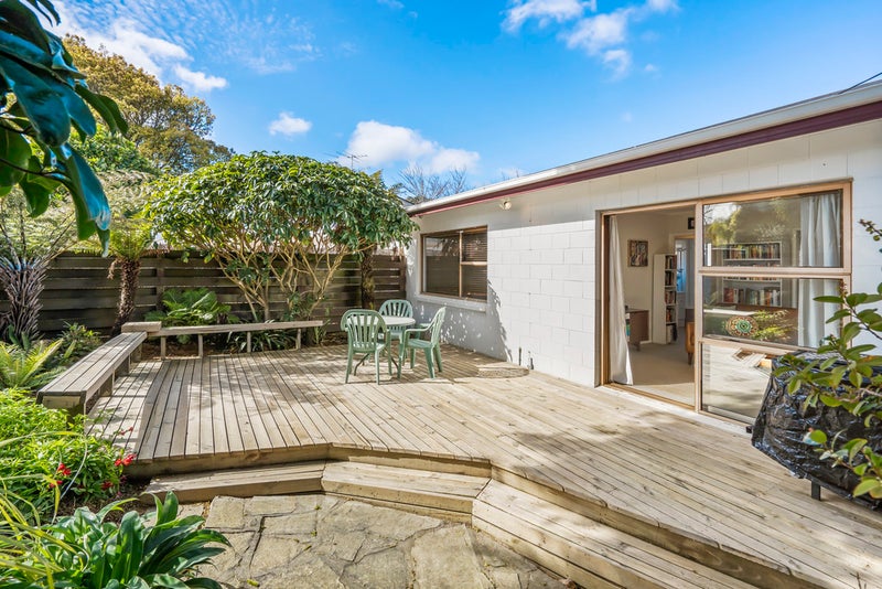 2/34 Kingsway Avenue, Sandringham, Auckland - Carousel 1
