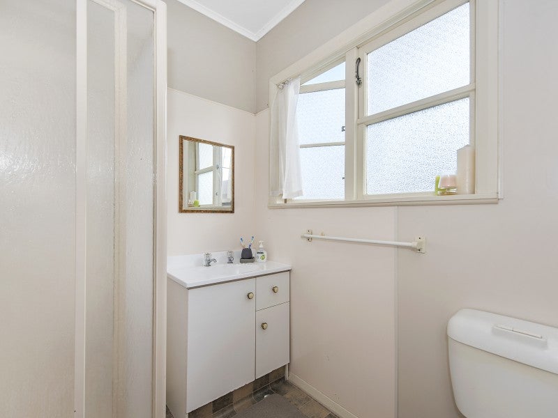 1A Dermont Street, Bader, Hamilton - Carousel 10