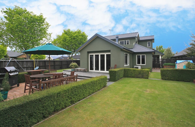 1 Wilmington Place, Shirley, Christchurch - Carousel 2