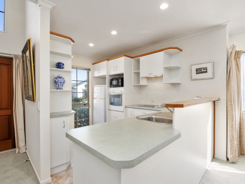 38 Lakeridge Close, Rangatira Park, Taupo - Carousel 2