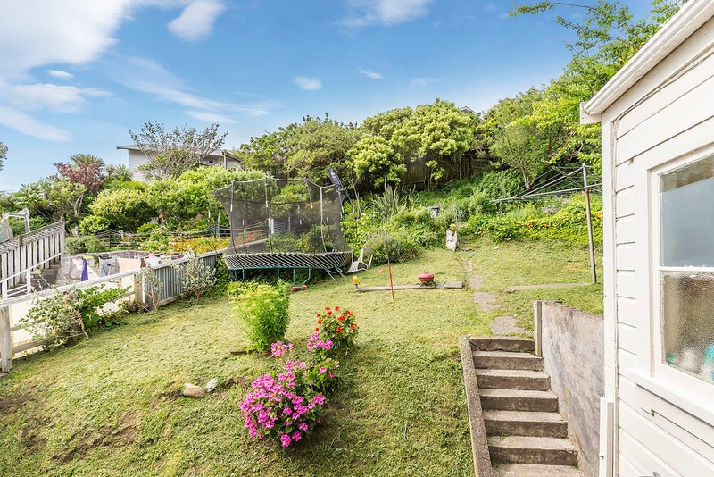 35 Ribble Street, Island Bay, Wellington - Carousel 20