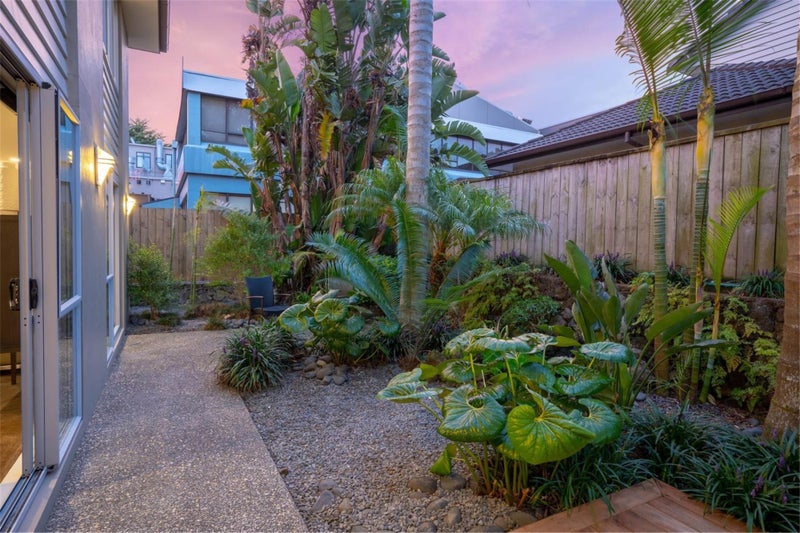 2A Woodbine Avenue, Greenlane, Auckland - Carousel 2