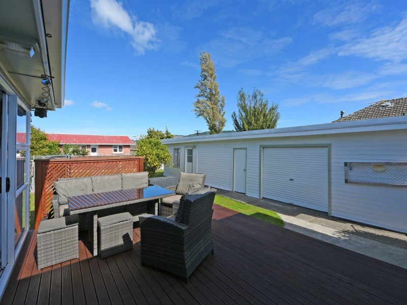 7 Whakatiki Street, Trentham, Upper Hutt - Carousel 20