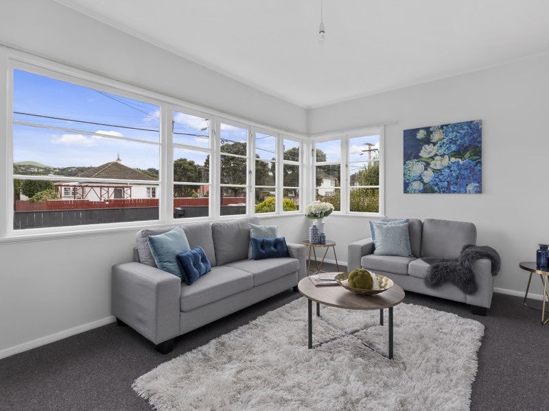 1/48 Athlone Crescent North, Avalon, Lower Hutt - Carousel 2