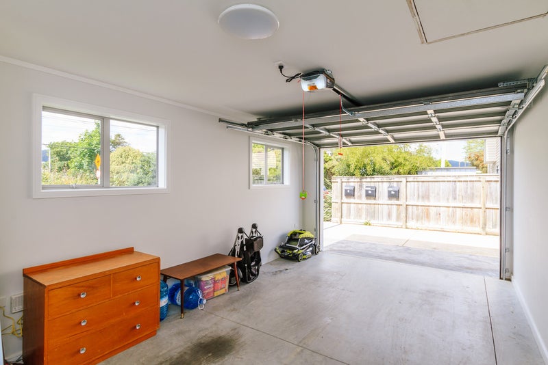 5 Stafford Street, Silverstream, Upper Hutt - Carousel 19