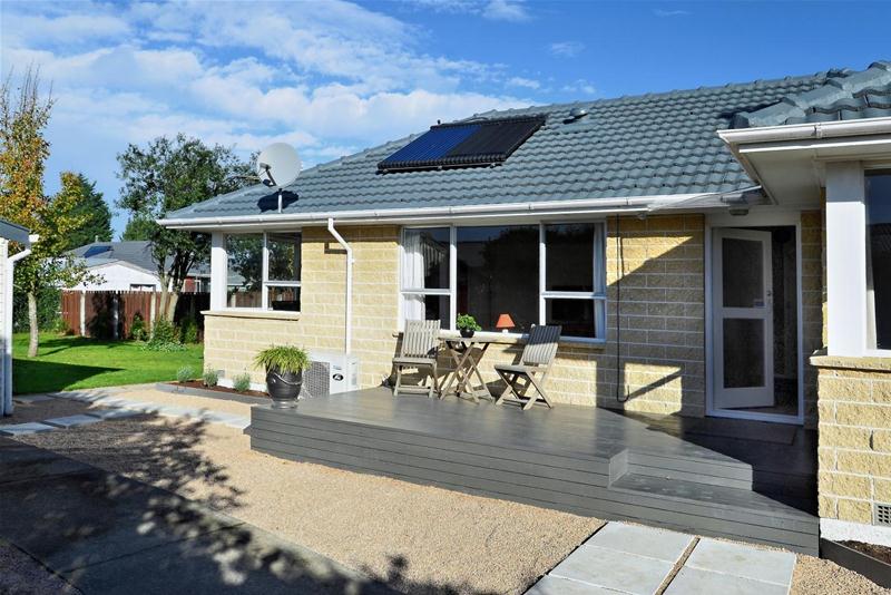 95 Warren Crescent, Hillmorton, Christchurch - Carousel 11