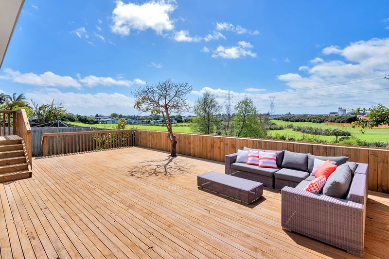 1/51 Coombe Avenue, Otara, Auckland - Carousel 1