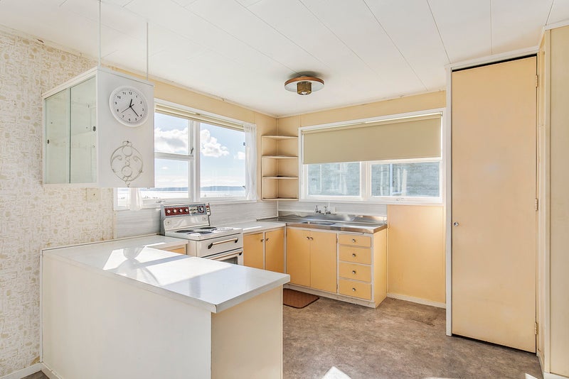 4 Craig Road, Maraetai, Auckland - Carousel 26