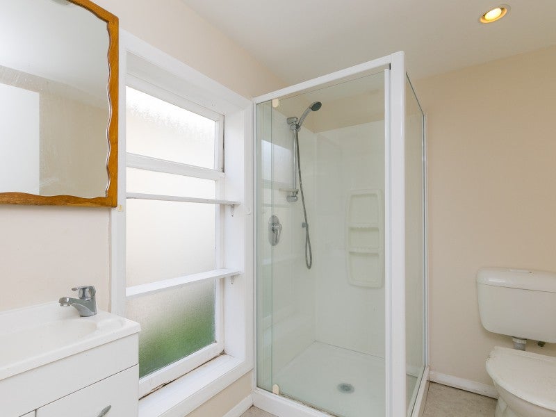 7 Seaforth Terrace, Karori, Wellington - Carousel 16