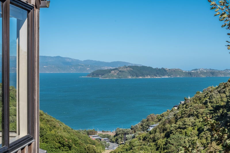 59 Lohia Street, Khandallah, Wellington - Carousel 1
