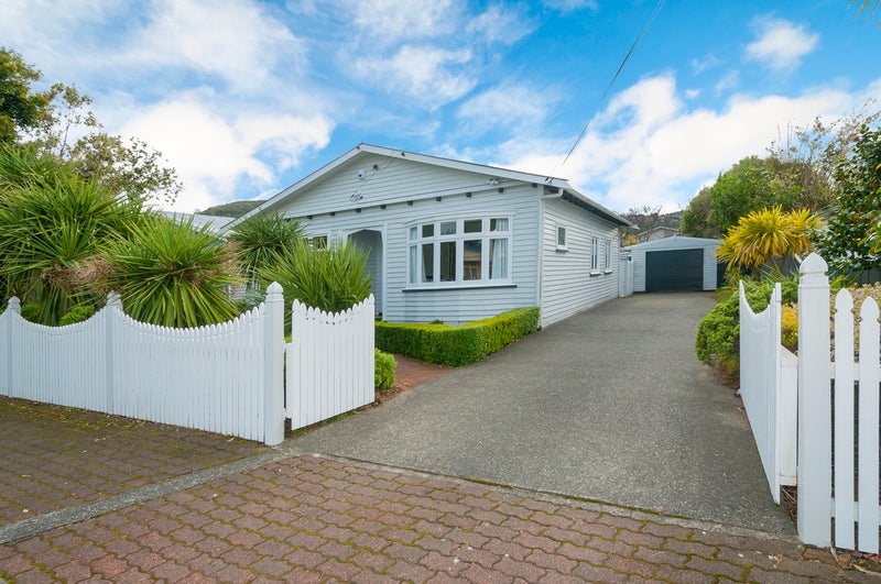 9 Montague Street, Alicetown, Lower Hutt - Carousel 20