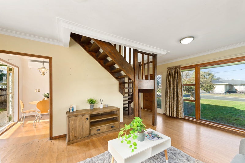 10 Amokura Street, Fairy Springs, Rotorua - Carousel 2