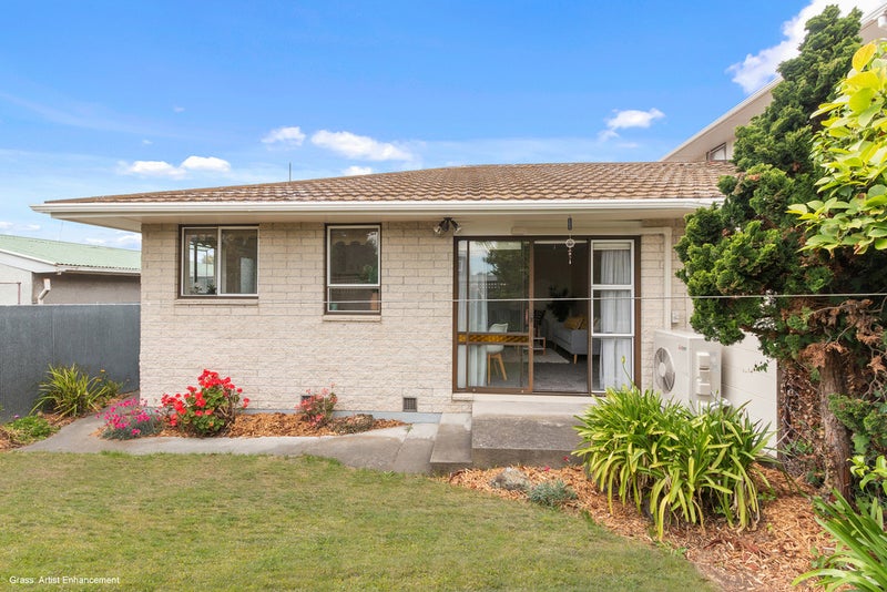 4/30 Collingwood Street, New Brighton, Christchurch - Carousel 1