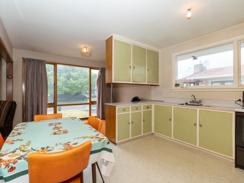 56 Oriana Crescent, Hornby, Christchurch - Carousel 2