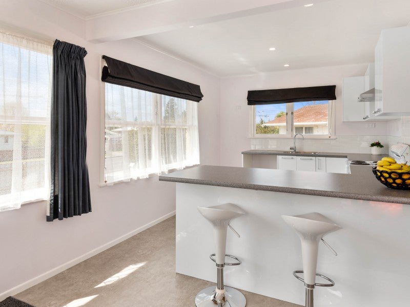 84 Edmund Road, Mangakakahi, Rotorua - Carousel 1