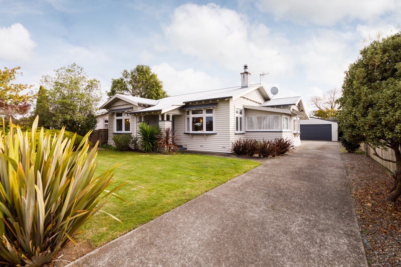 41 Beresford Street, Takaro, Palmerston North - Carousel 1
