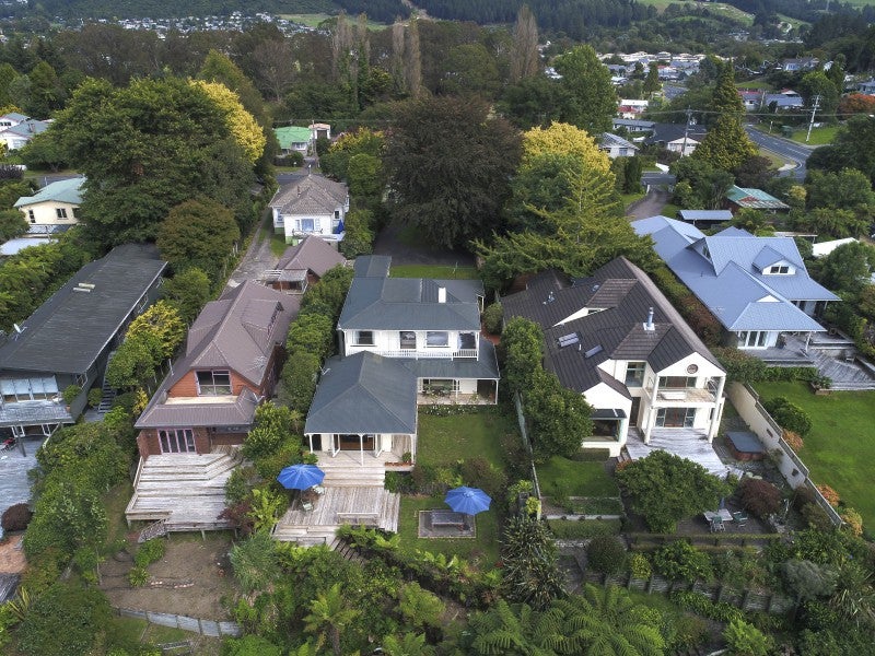 129 Koutu Road, Kawaha Point, Rotorua - Carousel 18
