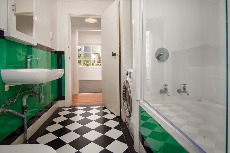 21/13 Whitaker Place, Grafton, Auckland - Carousel 1