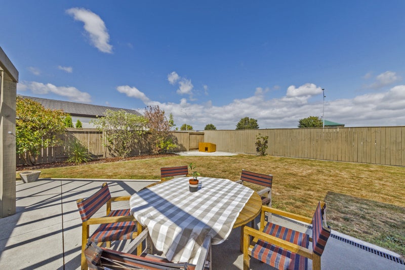 4 Virginia Grove, Milson, Palmerston North - Carousel 21