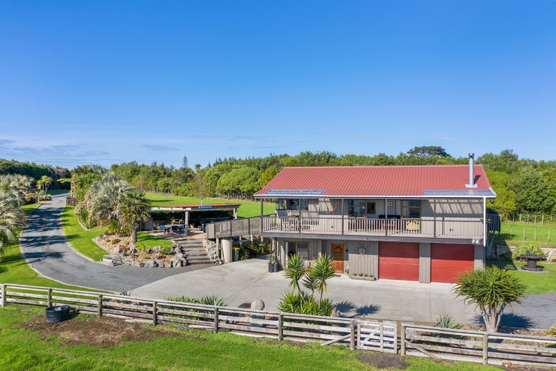 159 Glenbrook Beach Road, Waiuku - Carousel 1