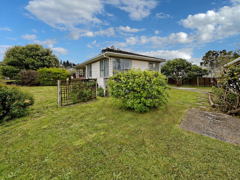51 Universal Drive, Henderson, Auckland - Carousel 2
