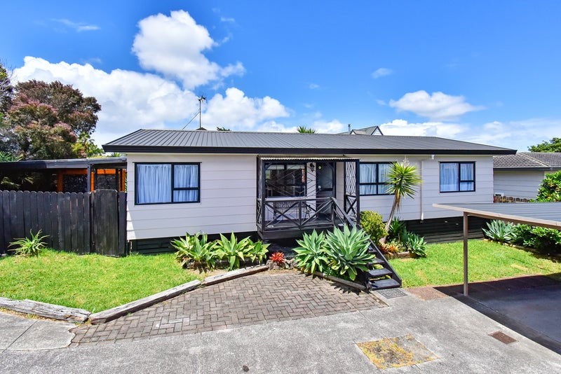 1/8 Kimdale Place, Totara Heights, Auckland - Carousel 2