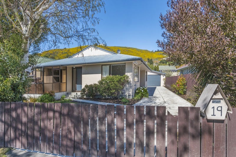 19 Brabourne Street, Hillsborough, Christchurch - Carousel 1