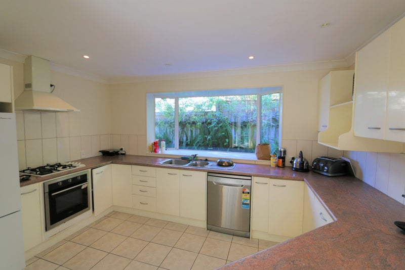 6A Ewenson Avenue, One Tree Hill, Auckland - Carousel 2