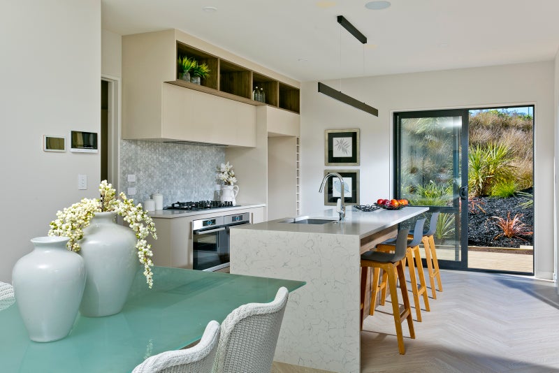 4 Tawatawa Street, Long Bay, Auckland - Carousel 2