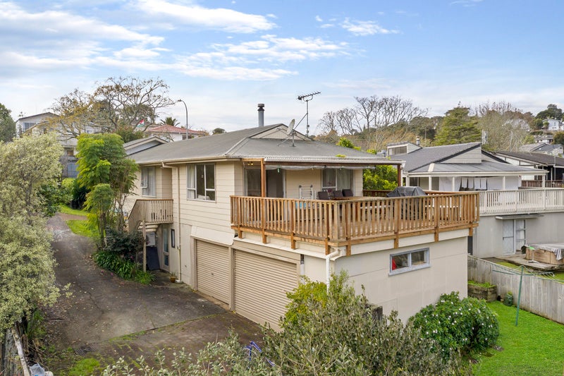 52 Simon Ellice Drive, Bayview, Auckland - Carousel 1