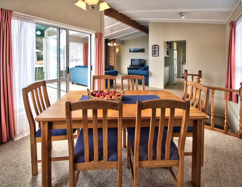 62 Lantana Road, Green Bay, Auckland - Carousel 2