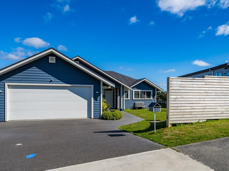 11 Mo Street, Camborne, Porirua - Carousel 26