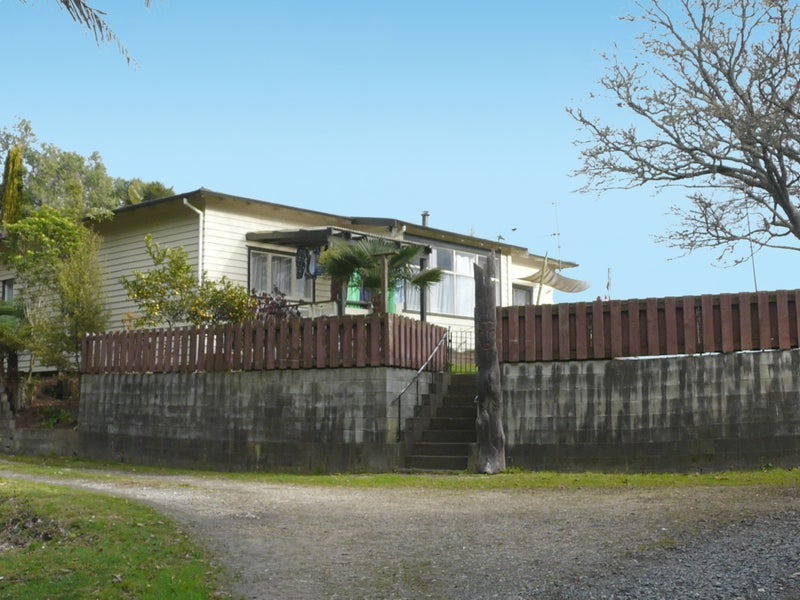 49 Mangarino Street, Te Kūiti - Carousel 1