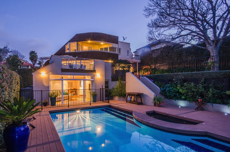 94 Godden Crescent, Mission Bay, Auckland - Carousel 1