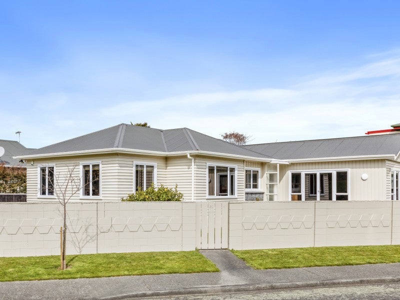 41 Ariki Street, Boulcott, Lower Hutt - Carousel 1