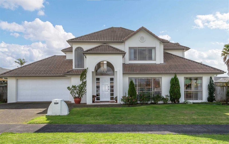 1 Montecito Place, Golflands, Auckland - Carousel 1