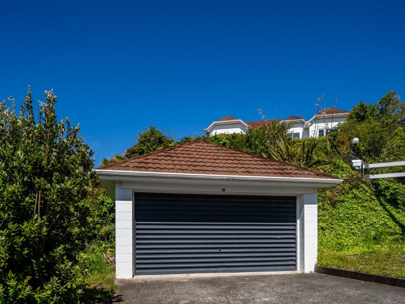 15 Harbour View Road, Harbour View, Lower Hutt - Carousel 22