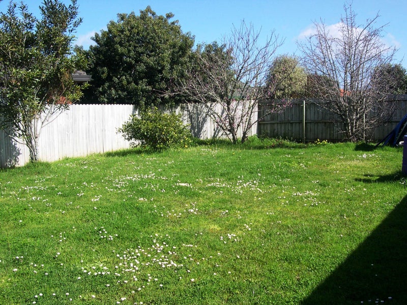25 Martin Jugum Lane, Ranui, Auckland - Carousel 2