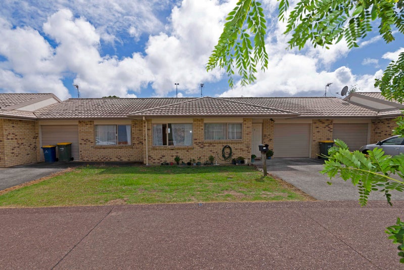 29 Carlas Way, Ranui, Auckland - Carousel 1