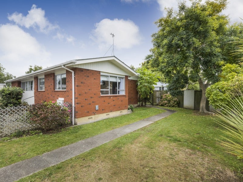 56 Stillwater Place, Westbrook, Palmerston North - Carousel 1