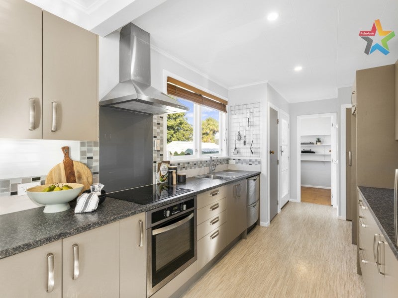 46 Mohaka Street, Wainuiomata, Lower Hutt - Carousel 2