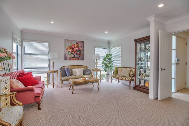 33 Oakway Drive, Schnapper Rock, Auckland - Carousel 2