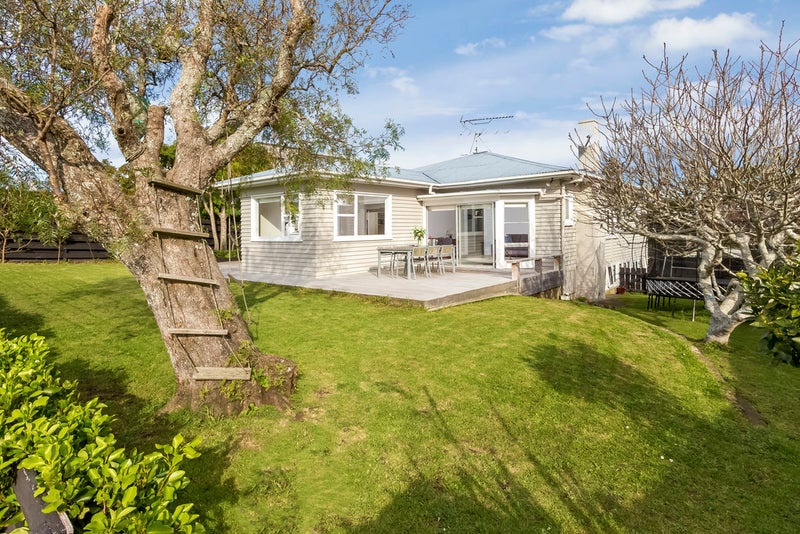 106 Atkin Avenue, Mission Bay, Auckland - Carousel 1