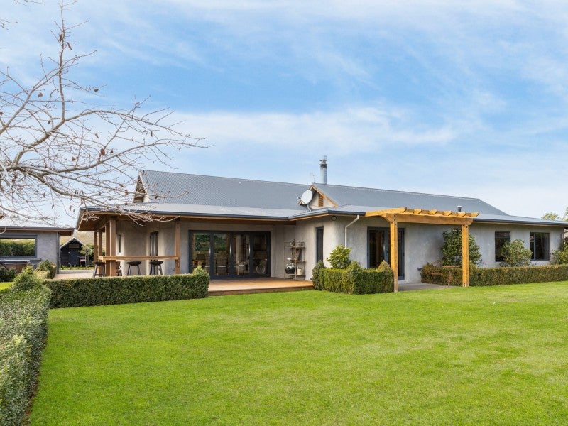 77 Rotowhenua Road, Poraiti, Napier - Carousel 2