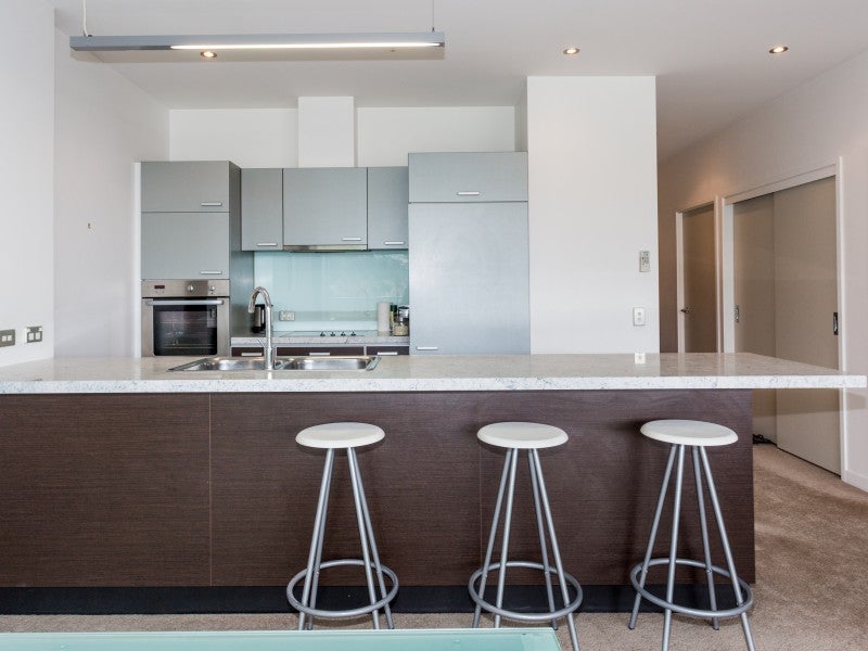 D507/14 WEST QUAY, AHURIRI, NAPIER - Carousel 2